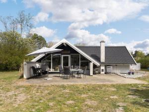 Holiday Home Arnfin - 160m from the sea by Interhome - 3hvězdičkové hotely ve městě Rodby