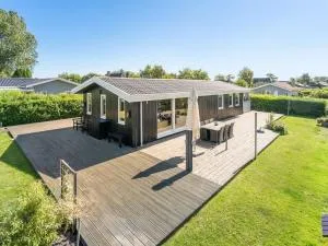 Holiday Home Pentti - 125m from the sea by Interhome - Tørresø