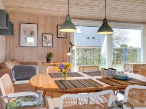 Holiday Home Pentti - 125m from the sea by Interhome