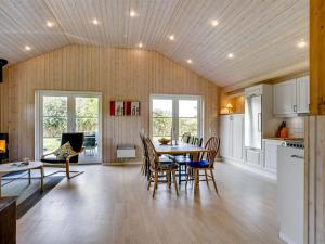 Holiday Home Thala - 150m from the sea by Interhome