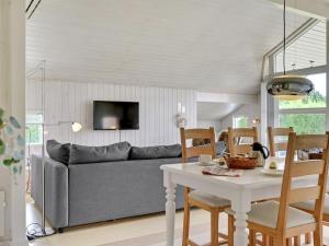 Holiday Home Dyrken - 200m from the sea by Interhome