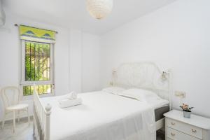 Lovely flat in Casinomar - Torrequebrada by Costarentals - Ref 114