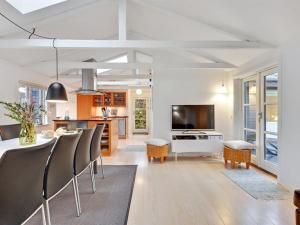 Holiday Home Kamilla - 200m from the sea by Interhome