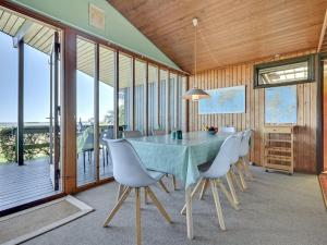 Holiday Home Nnykka  100m from the sea in Funen