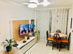 Relaxe nas melhores praias do Guarujá.