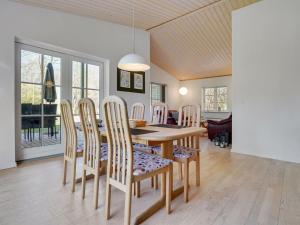 Holiday Home Eryka - 28km from the sea by Interhome