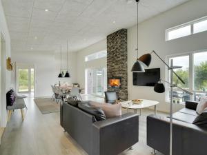 Holiday Home Weike - 950m to the inlet by Interhome