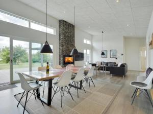 Holiday Home Weike - 950m to the inlet by Interhome