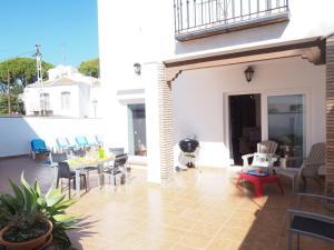 Nerja Paradise Rentals - Villa Buganvilla
