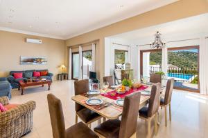 Nerja Paradise Rentals - Villa Cataleya