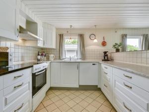 Holiday Home Elizabeth - 400m to the inlet by Interhome