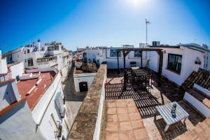 Edificio reformado con 2 pisos en Tarifa centro
