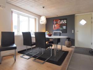 Holiday Home Mena - 200m from the sea by Interhome