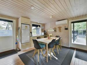 Holiday Home Toimi - 500m to the inlet by Interhome