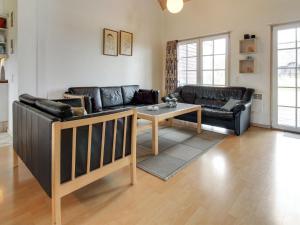 Holiday Home Thorunn - 100m to the inlet by Interhome