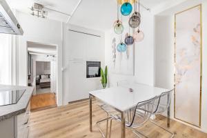 Exquisite one-bedroom apartment on Av du Casino