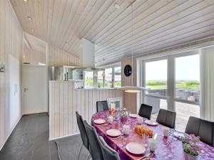 Holiday Home Nahel - 150m to the inlet by Interhome