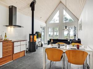 Holiday Home Angelita - 80m to the inlet by Interhome