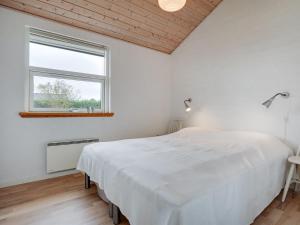 Holiday Home Kimi - 800m from the sea by Interhome