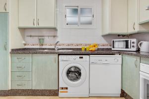 Palomas Cozy Beach Flat