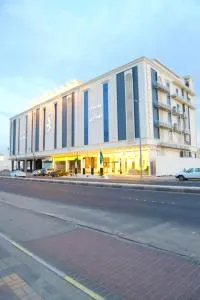 جولدن بوجاري بيشة Golden Bujari Bisha - 比沙堡