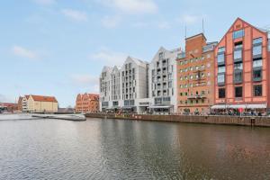 Granaria Deluxe & Riverside by Downtown Apartments