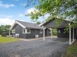 Holiday Home Evelina - 150m to the inlet in The Liim Fiord by Interhome