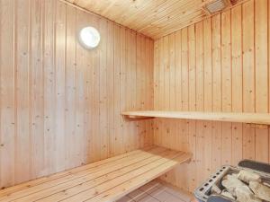 Holiday Home Serine - 800m from the sea by Interhome