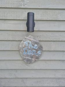 The Den - A modern, quirky, self contained unit