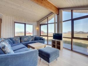 Holiday Home Tjarko - 150m from the sea by Interhome