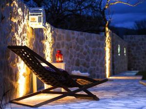 Villa Antonija heated private pool, near Dubrovnik,8plus 2 p ideal for families and groups