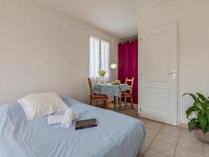 Apartment Le petit Verdillon by Interhome