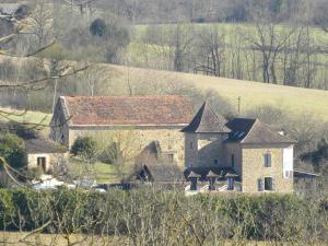 Hotels Hotel La Bastie d'Urfe : photos des chambres