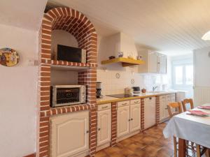 Maisons de vacances Holiday Home Gite La Truffiere Saintongeaise by Interhome : photos des chambres