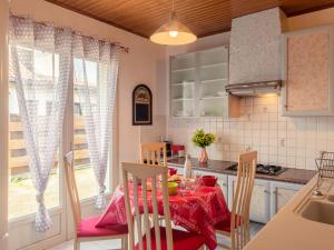 Maisons de vacances Holiday Home La Gare by Interhome : photos des chambres