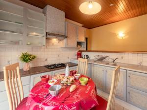 Maisons de vacances Holiday Home La Gare by Interhome : photos des chambres