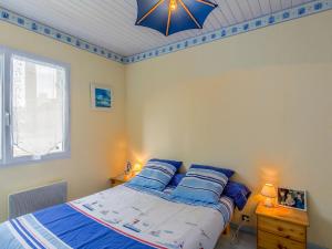 Maisons de vacances Holiday Home La Glycine by Interhome : photos des chambres