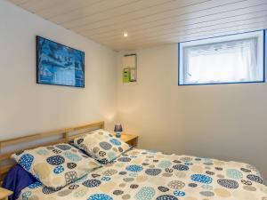 Maisons de vacances Holiday Home La Glycine by Interhome : photos des chambres