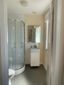 Martyrs Bay Rooms