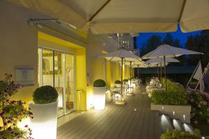 Viktoria Palace Hotel