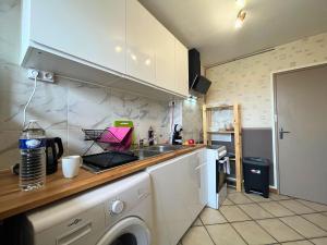 Appartements Guyon - Cosy proche gare Parking facile - Balcon #SirDest : photos des chambres