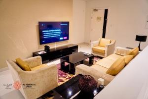 Al Ashrafia Saray Magnificent 3BR Canal Views