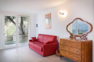 Villa Malù - APT Amalia - Piscina e vista lago