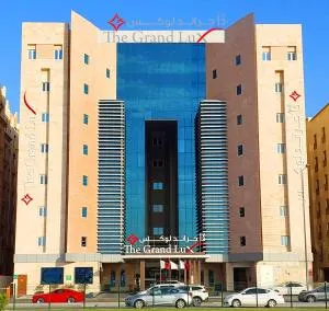 The Grand Lux Hotel - Abū Samrah