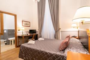 Standard Double Room room in Strozzi Palace Hotel