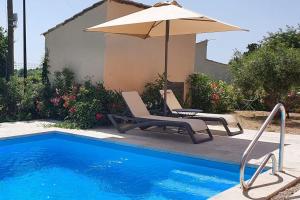 Maisons de vacances Maison avec piscine et petanque Vaucluse Isle-sur-la-Sorgue Lagnes : photos des chambres