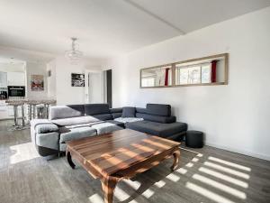 Appartements Shining Sun Flat Lyon Caluire et parkings : photos des chambres