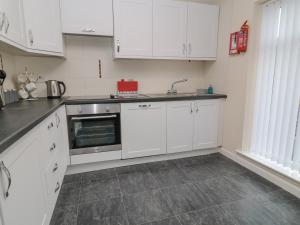 Wrens Nest Manorcombe