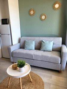 Appartements La Coudalere F2 avec WiFi - Nouveau canape-lit - Piscine chauffee : photos des chambres