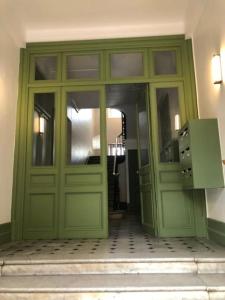 Appartement sous les toits 5 min du palais à pied